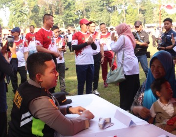 Gandeng SUJA MMA Sukabumi, Setukpa Lemdiklat Polri Gelar Festival Warna Kemerdekaan RI