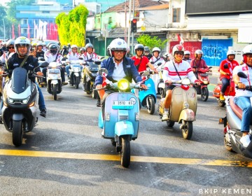 Turunkan Polusi Udara di Jakarta, Menhub Ajak Masyarakat Beralih ke Kendaraan Listrik