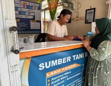 Cerita Sukses AgenBRILink Bantu Salurkan Pinjaman Ultra Mikro ke Petani di Desanya