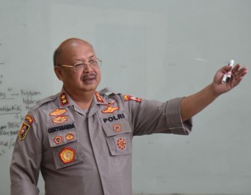 Keselamatan yang Pertama dan Utama dalam Berlalu Lintas