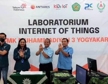 Dukung Pengembangan Talenta Digital, Telkom Melalui Antares Luncurkan Kelas Industri Digital Internet of Things