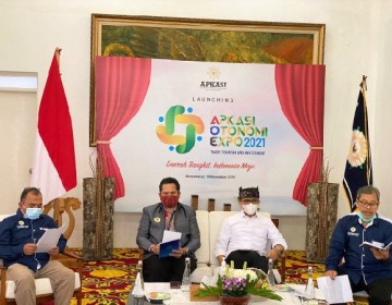 Ajak Daerah Bangkit dari Pandemi, Kali Pertama Apkasi Launching AOE 2021 Secara Virtual