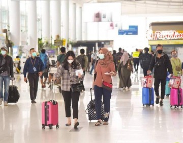 Jelang Natal Terjadi Lonjakan Penumpang di Bandara PT Angkasa Pura I