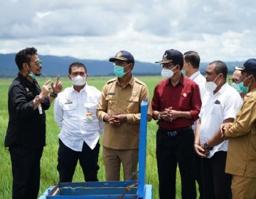 Kompak, TNI-Polri Dukung Jalannya Program Food Estate Sumba Tengah