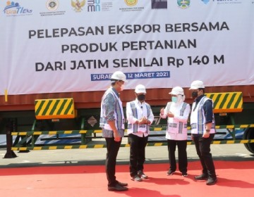 Mentan, Mendag dan Menteri BUMN Lepas Ekspor Produk Pertanian Jatim Senilai 140 Miliar