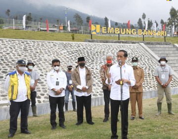 Presiden Jokowi Resmikan Empat Embung Untuk Peningkatan Produktivitas Kawasan Perdesaan di Jawa Tengah