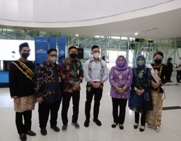 Bertolak ke IKN, Wagub Banten Bawa Tanah Surosowan dan Wiwitan Baduy Serta Air Tirtayasa