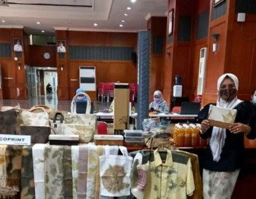 Pengusaha Perempuan Binaan BRI, Dulang Untung dari Usaha Ecoprint