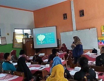 Pelatihan Pendidikan Perdamaian Prodi Hubungan Internasional FISIP UB bagi Guru SD di Kejajar Kabupaten Wonosobo