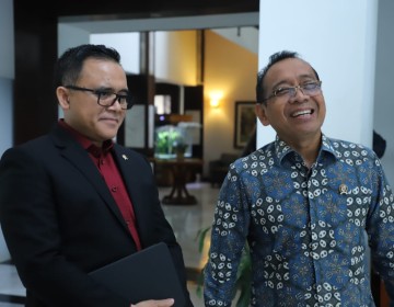 Menteri PANRB Bahas Rencana Pemindahan ASN Ke IKN Bersama Mensesneg