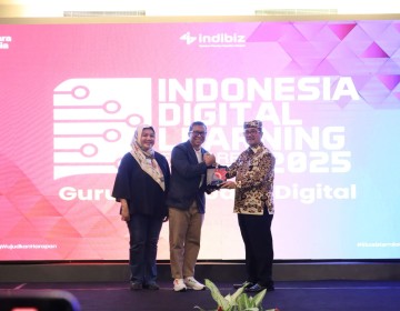 Bupati Cirebon Dukung Penuh Langkah Telkom Tingkatkan Kecakapan Digital Guru Lewat Program IDL 2025