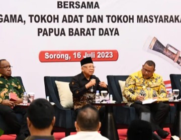 Percepat Pembangunan Papua, Ma'ruf Amin: Satu Tungku Tiga Batu