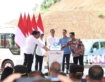 Jokowi Luncurkan Transportasi Ramah Lingkungan di IKN