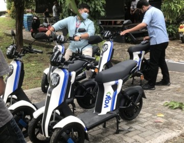 AP II Serius Terapkan Eco-green Airport, Sepeda Motor Listrik Kini Mengaspal di Kawasan Bandara Soekarno-Hatta