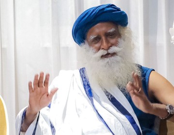 Kehadiran Sadhguru ke Bali Perkuat Hubungan Sejarah Budaya Indonesia dan India