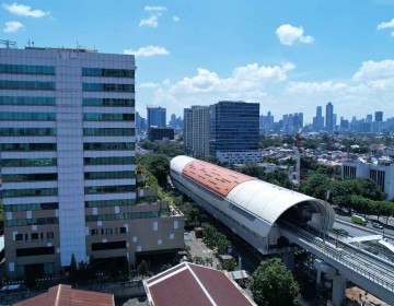 Pertama Kali Beroperasi saat Lebaran, LRT Jabodebek Layani 255.428 Pengguna