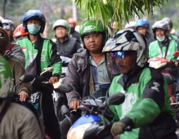 Kemenhub Tunda Kenaikan Tarif Ojek Online