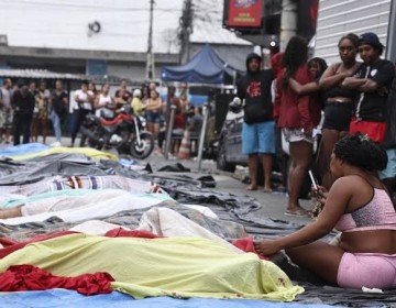 Penggerebekan Narkoba Besar-besaran, Mayat-mayat Bergelimpangan 