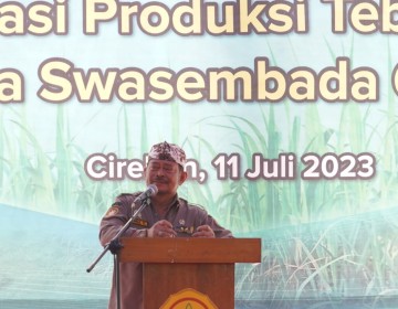 Pabrik Gula Sindanglaut Cirebon Beroperasi, Mentan SYL Harap Sejahterakan Petani